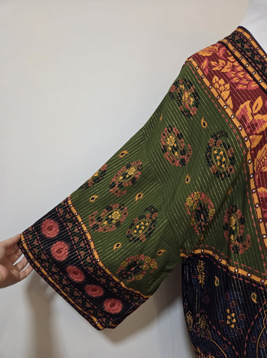 Kimono Farm Floral com Fios Dourados Ayla