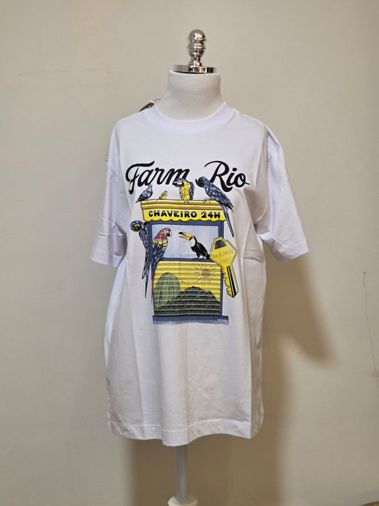 Camiseta Média Farm Chaveiro 24h