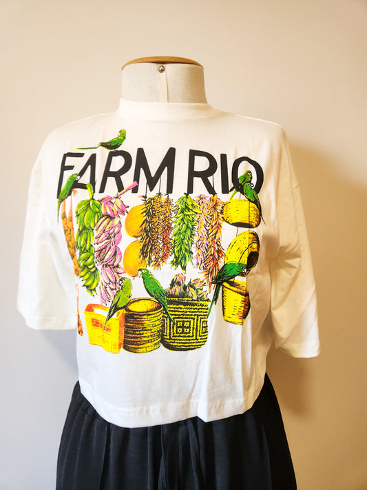 Camiseta Farm Feirinha Box - Fundo Branco