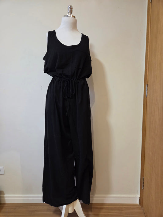 Macação Zinzane Pantalona Preto Liso