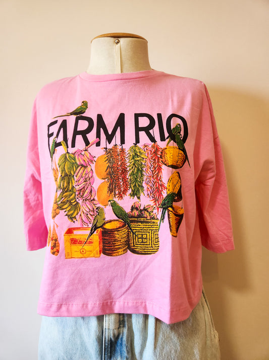 Camiseta Farm Feirinha Box - Fundo Rosa