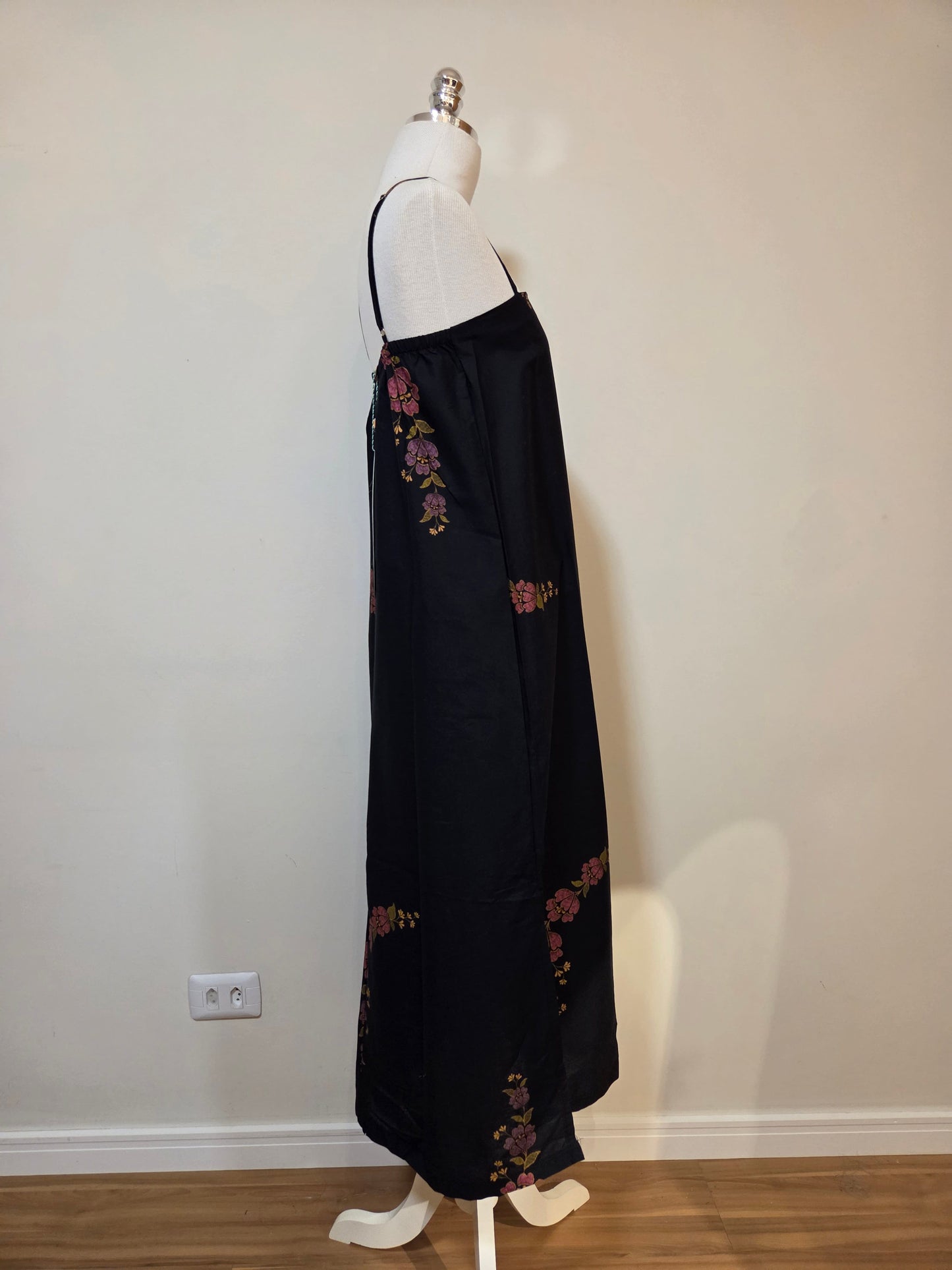 Vestido Farm Floral Traçados Vermelho