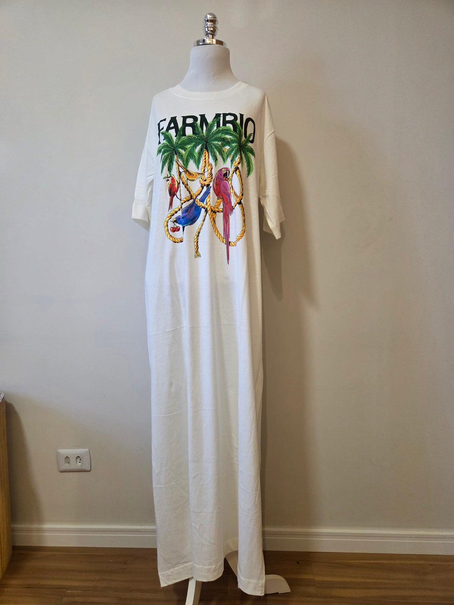 Vestido Farm Cordas e Aves - Modelagem T-shirt