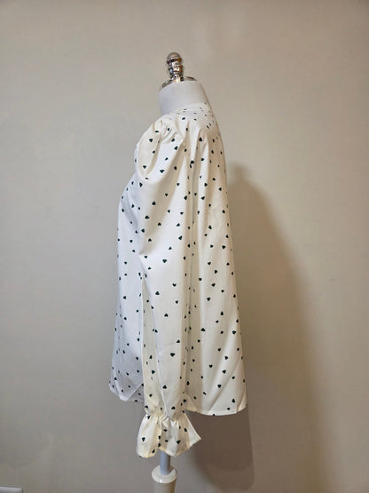 Blusinha Shein Corações Manga Longa