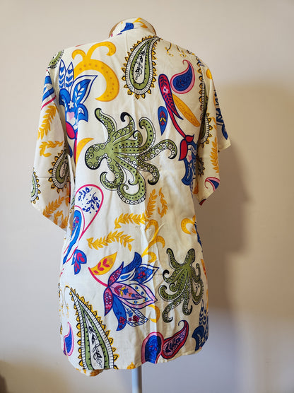 Trijunto Top Shorts e Kimono Floral