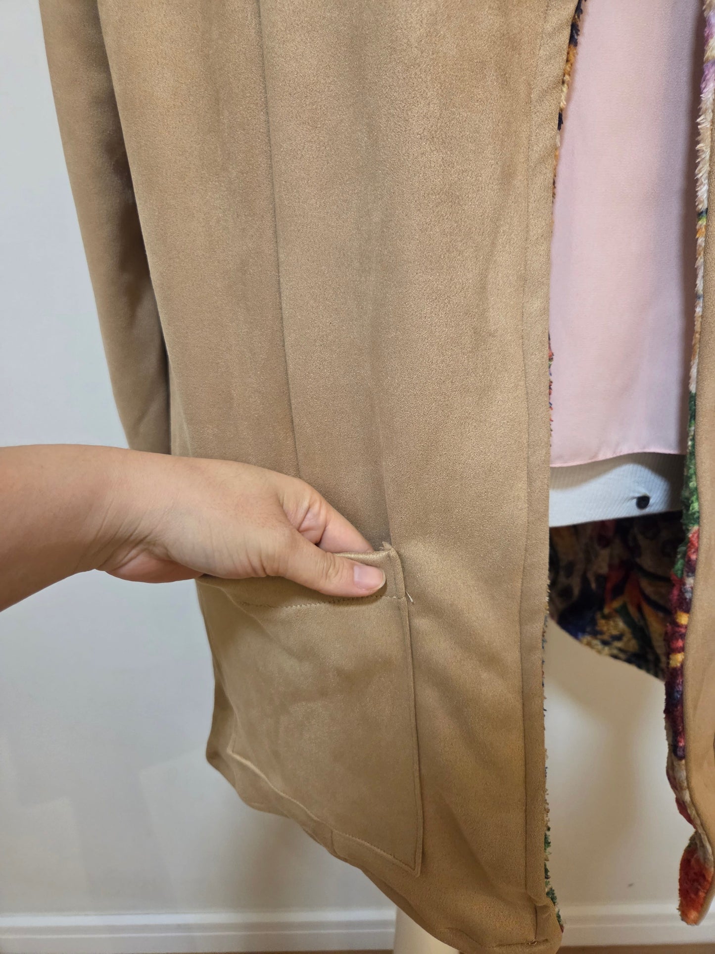 Casaco Dupla Face Floral e Nude Soft