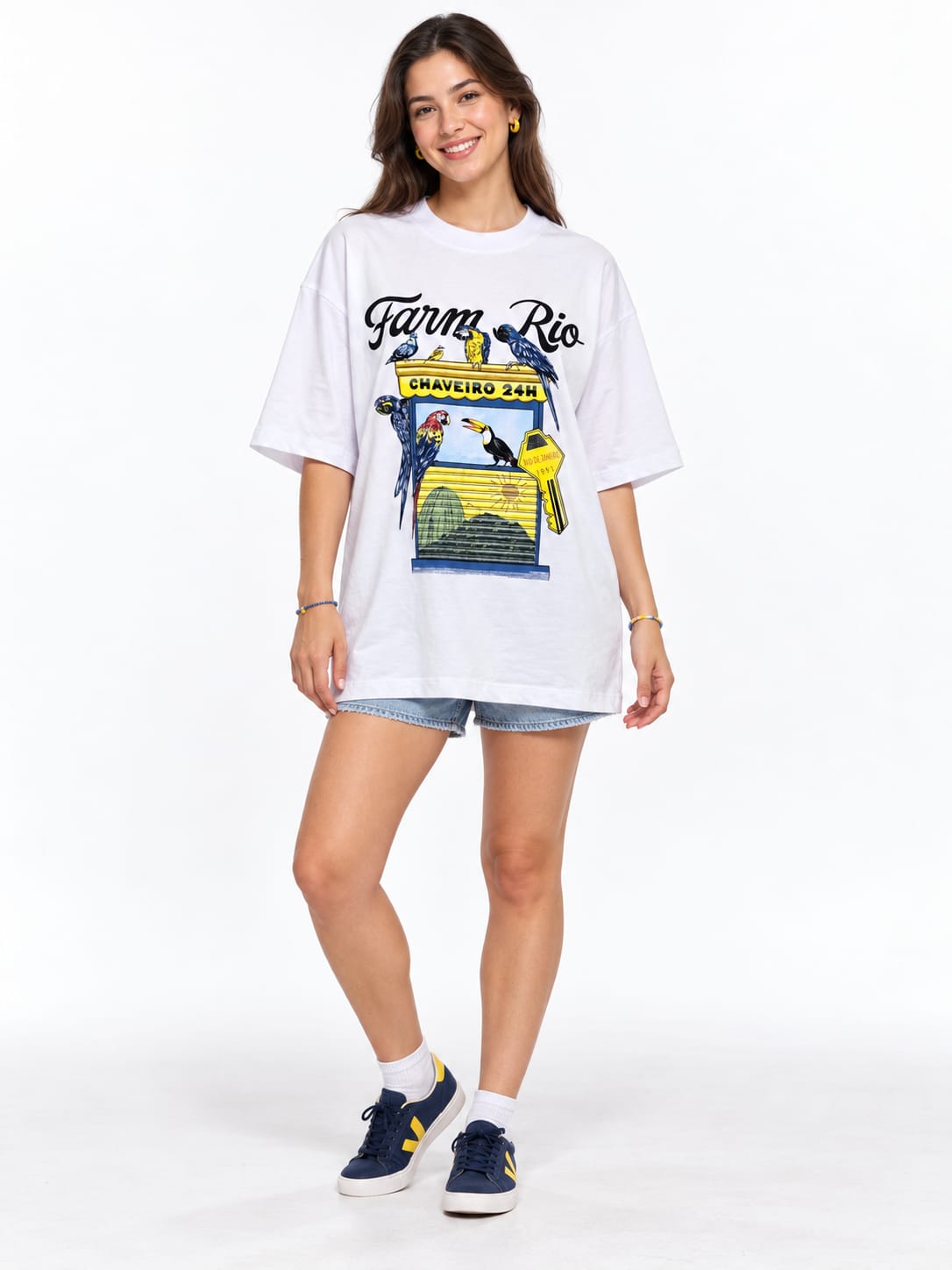 Camiseta Média Farm Chaveiro 24h