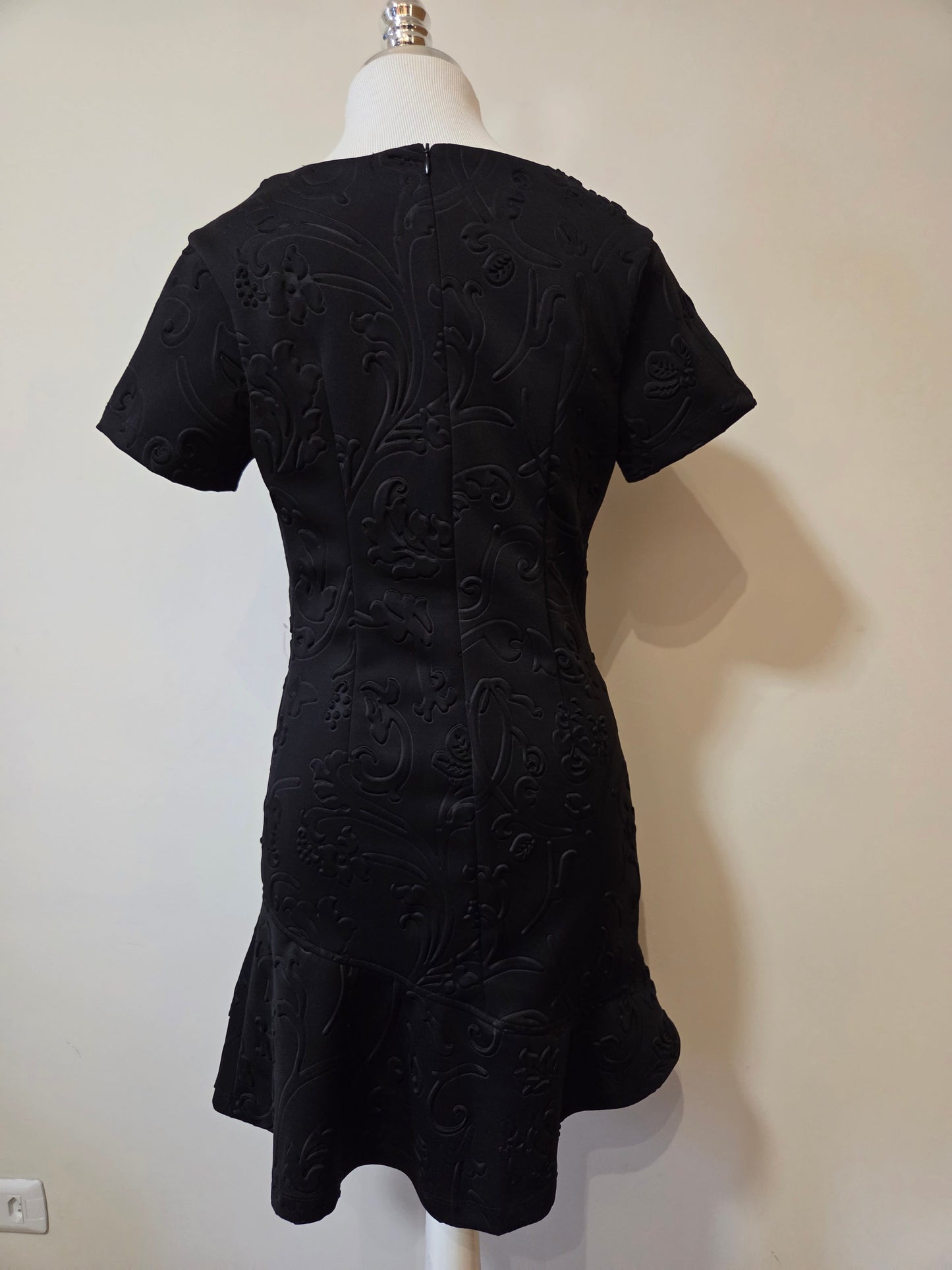 Vestido Mob Preto Texturizado Floral