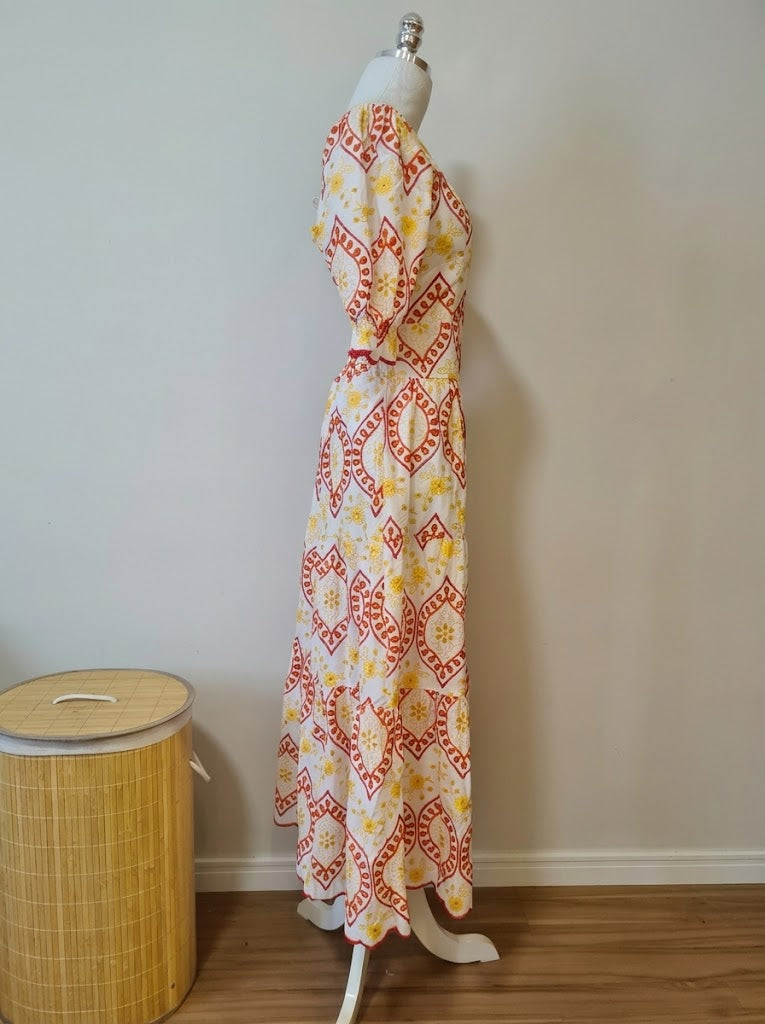 Vestido Berry Market Midi em Laise