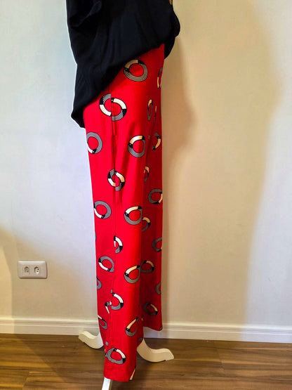 Calça Farm Pantalona Vermelha com Poás de Tucanos