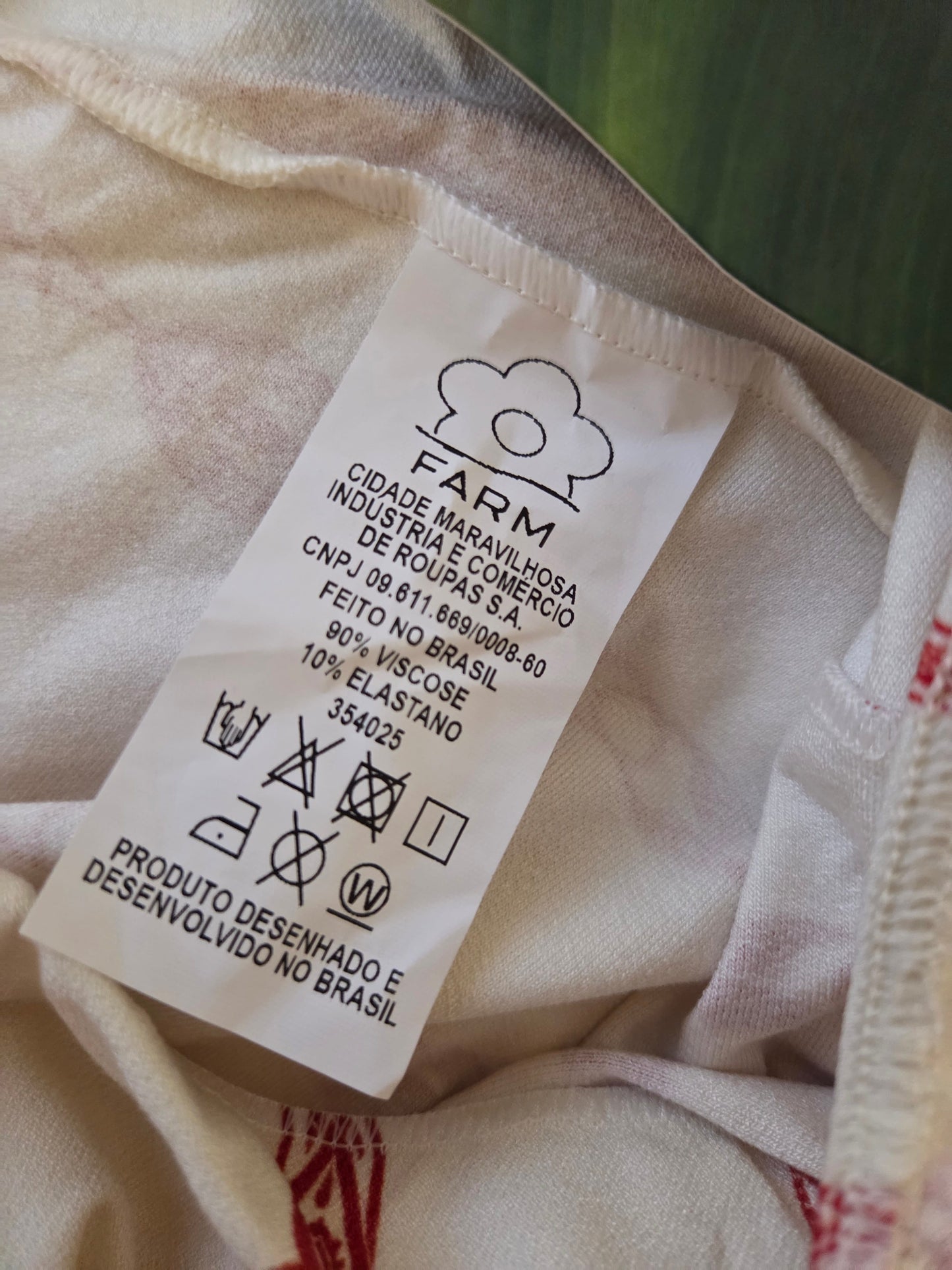Conjunto Farm Blusinha sem Manga e Calça Peixe Correnteza