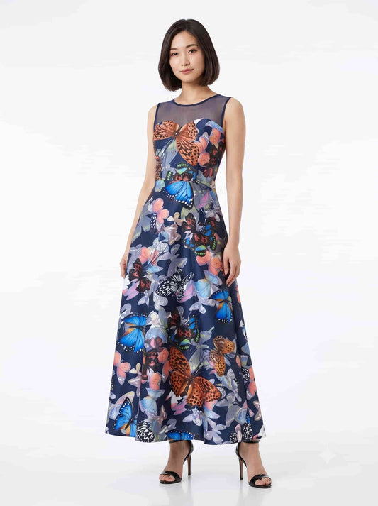 Vestido Present Midi Borboletas e Tule