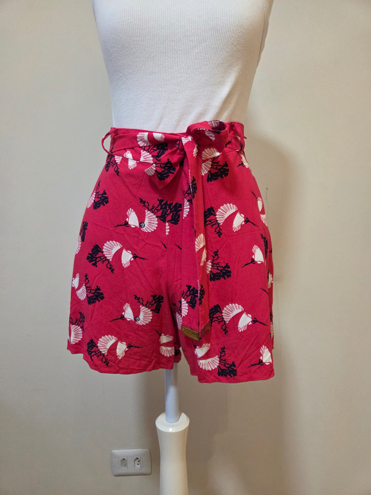 Short Estampado com Faixa de Amarração Maria Filó Rosa