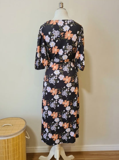 Vestido Fiveblu  Transpassado Midi Floral Preto