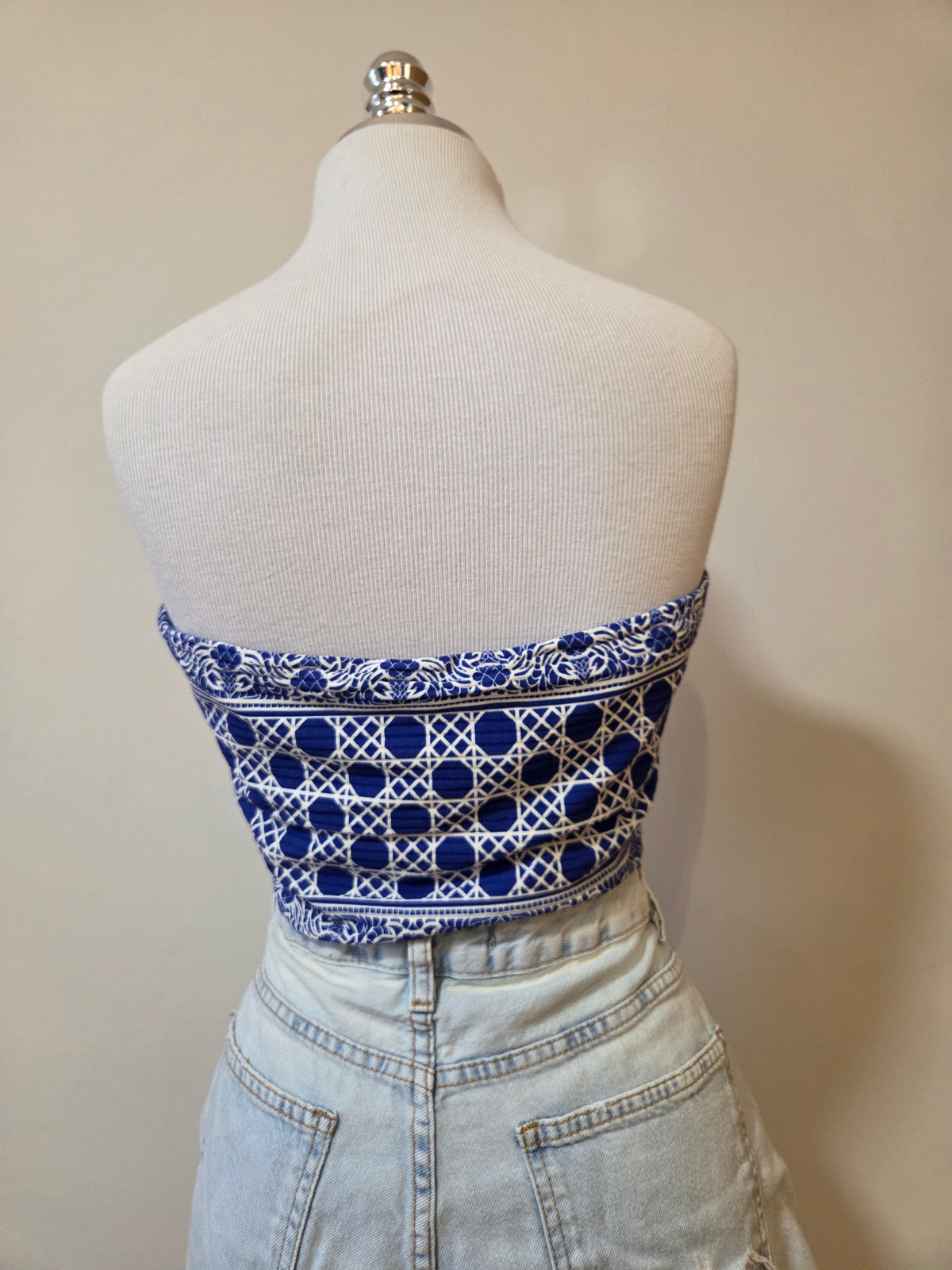 Top Faixa Dupla Face Farm Refresco Canelado Azul e Branco