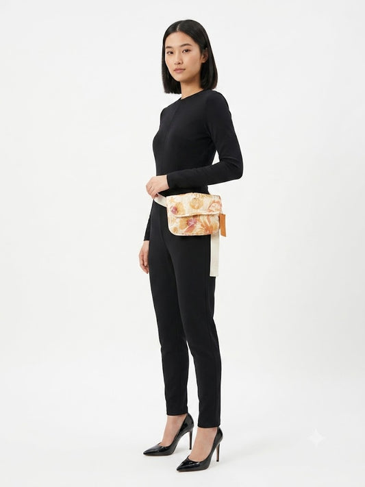 Pochete Farm Estampa Floral