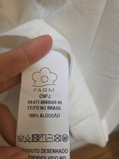 Camiseta Farm Rio Floral Calçadão Modelo Fit