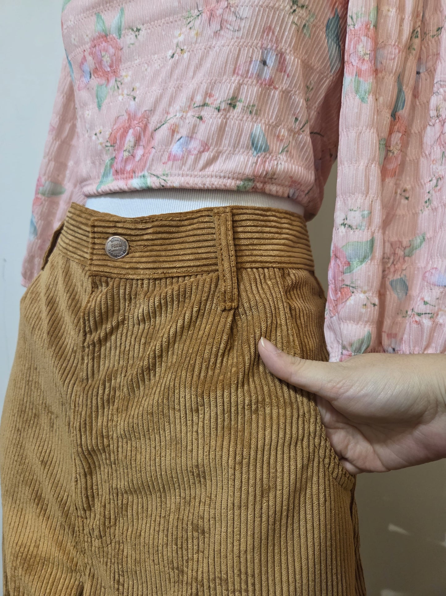 Calça Farm Veludo Cotelê Caramelo