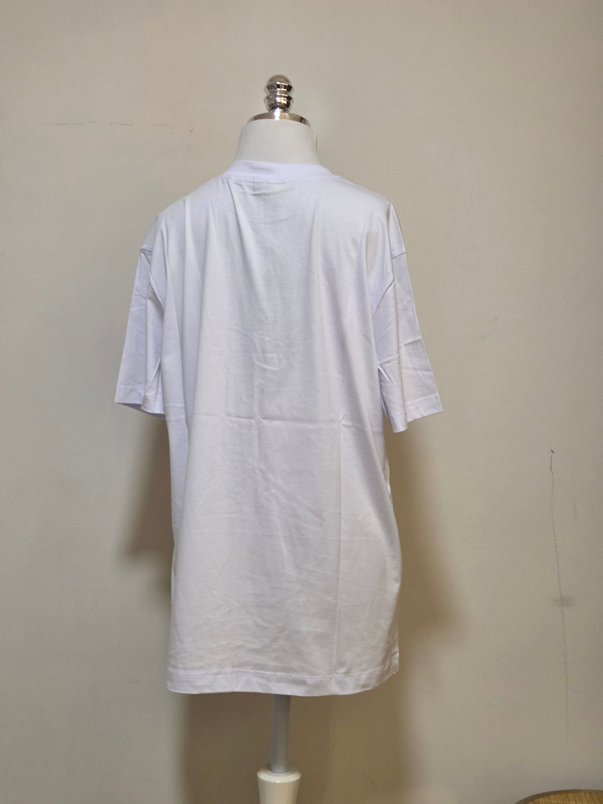 Camiseta Média Farm Chaveiro 24h