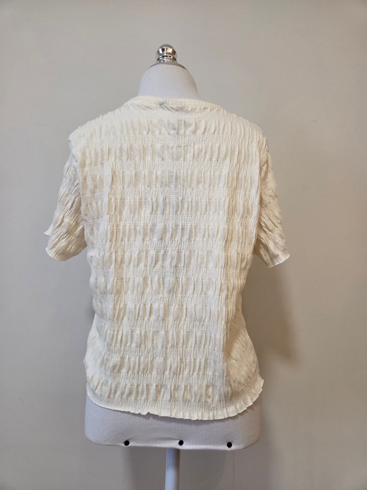 Blusinha Farm Tecido Especial Brasil Arara Off-White
