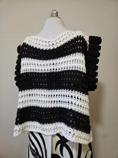 Blusa Farm Tricô Telado Preto e Branco
