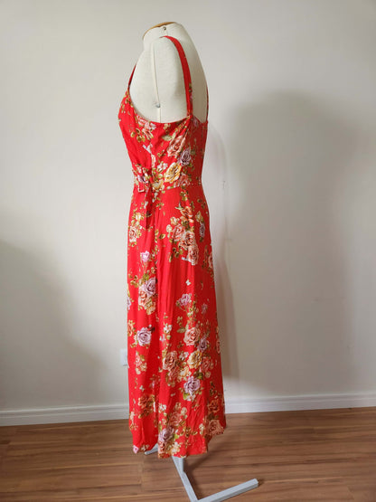 Vestido Vermelho Floral com Fenda e Bolsos – Viscose