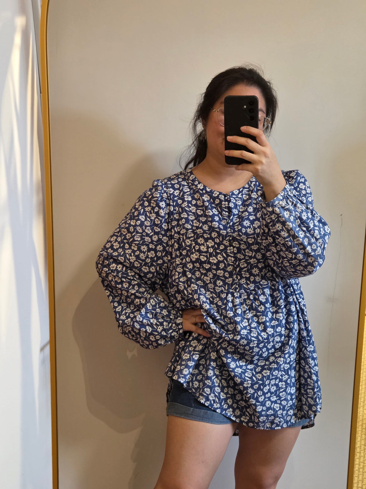 Blusa Túnica Floral Old Navy Azul com Botões Frontais