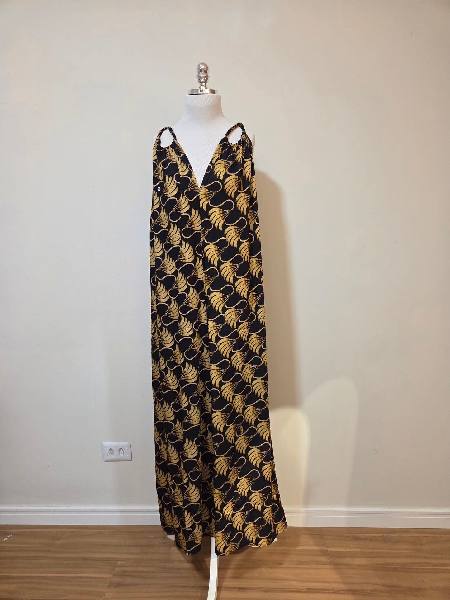 Macacão Farm  Pantalona Banana Tassel Mini