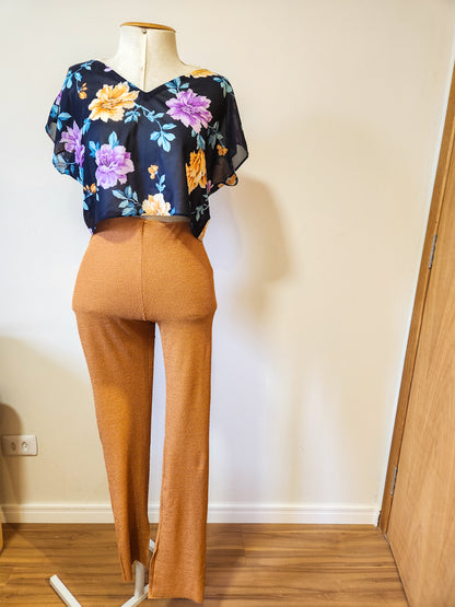 Calça Farm Flare Texturizada Caramelo