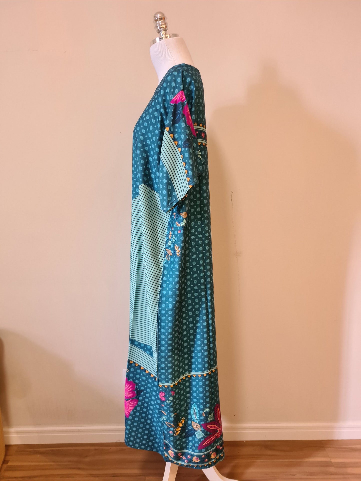 Vestido Upcycling Farm Longo Estampa Azul