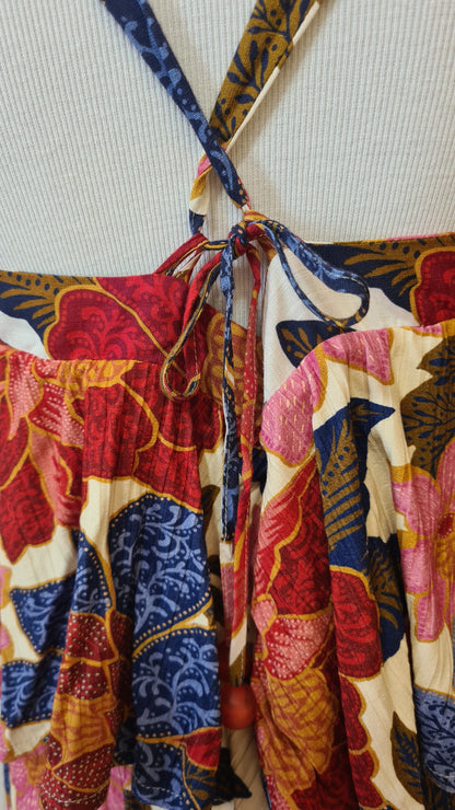Vestido Farm Curto Floral Thay Macrame Bege