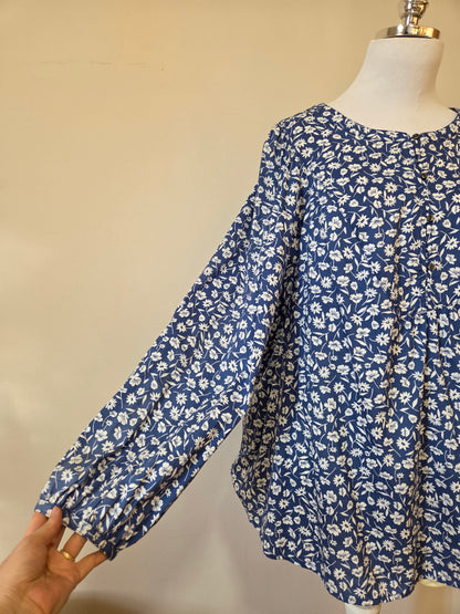 Blusa Túnica Floral Old Navy Azul com Botões Frontais