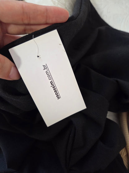Macacão Uso Assim Preto Liso Linho
