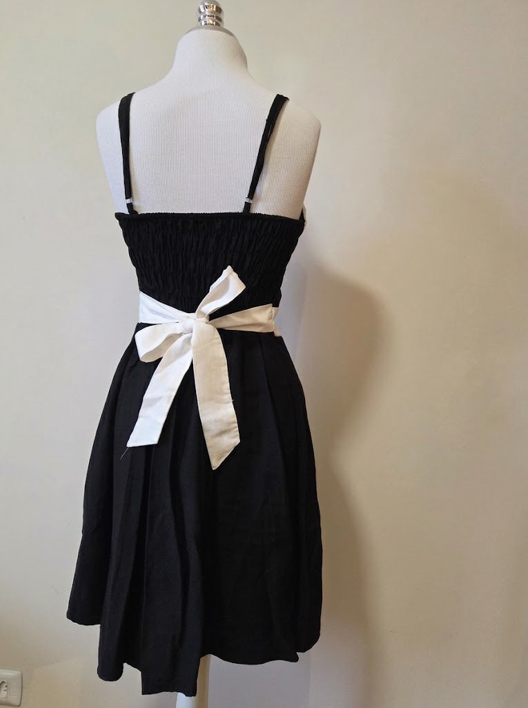 Vestido Midi Bicolor Rosa Boneca Preto e Branco