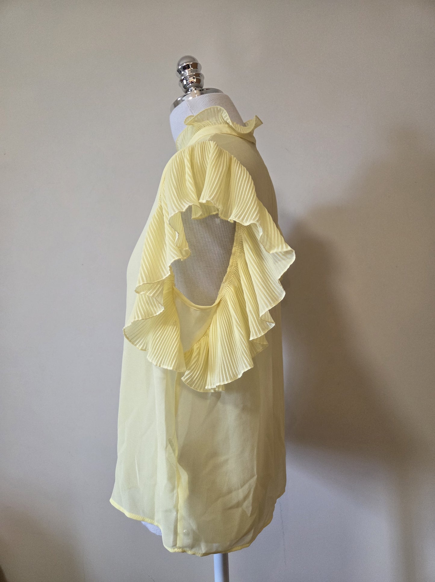 Camisa Zara Amarela
