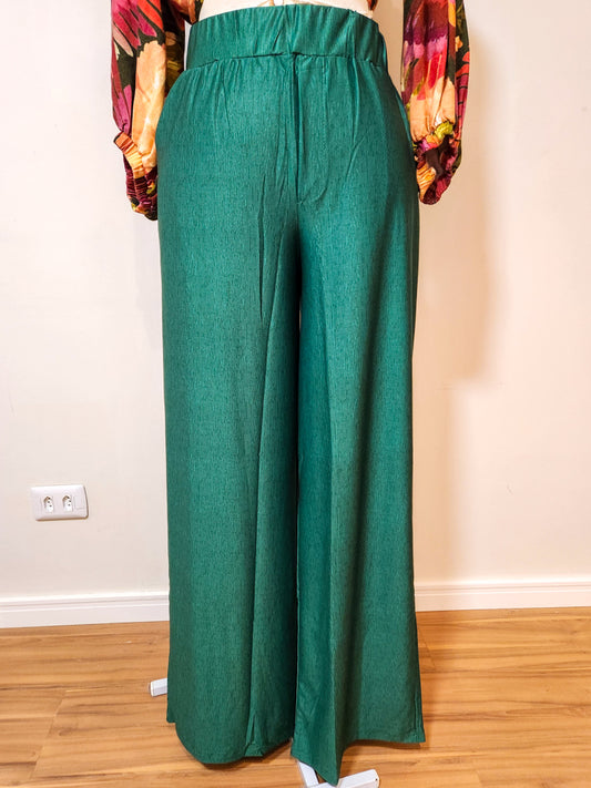 Calça Pantalona Verde com Listra Fina Preta